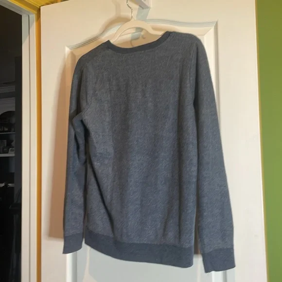 🤍💛🧡💙Chaser fleece lite weight shirt, NWT SIZE medium P2P 20 - Picture 2 of 2